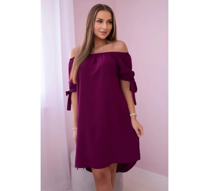 Šaty vázané na rukávech švestka Šaty vázané na rukávech švestka