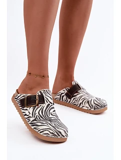 Dámské sandály s přezkou model 22368096 Zebra - Inblu