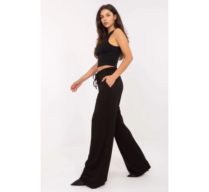 Teplákové kalhoty model 216510 Relevance Teplákové kalhoty model 216510 Relevance