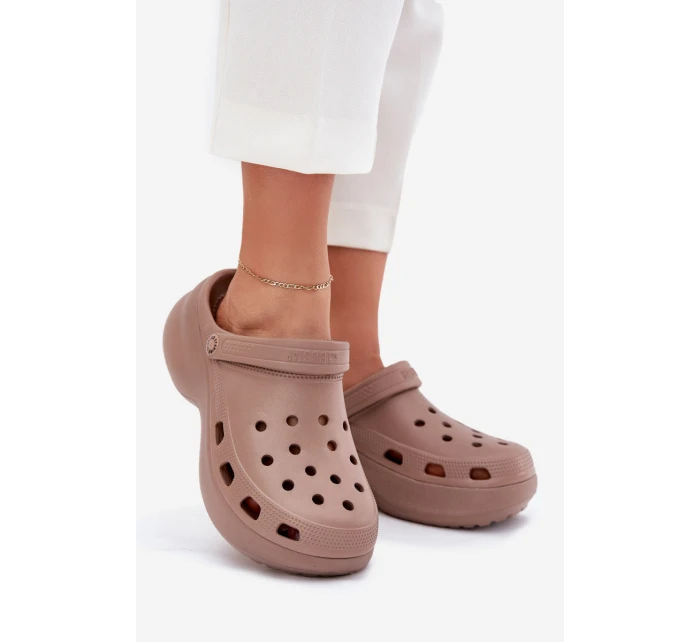 Dámské pěnové pantofle Big Star – tmavě béžové Dámské pěnové pantofle Big Star – tmavě béžové