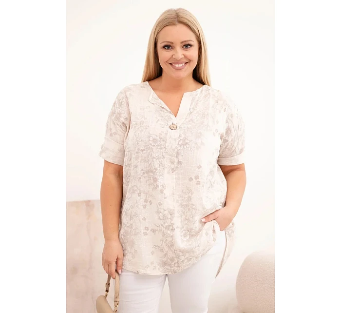 Dámská bavlněná halenka Plus Size s krátkým rukávem a ozdobným knoflíkem béžová