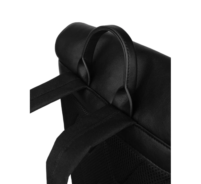 Dámský batoh Vuch Gioia Big Black Dámský batoh Vuch Gioia Big Black