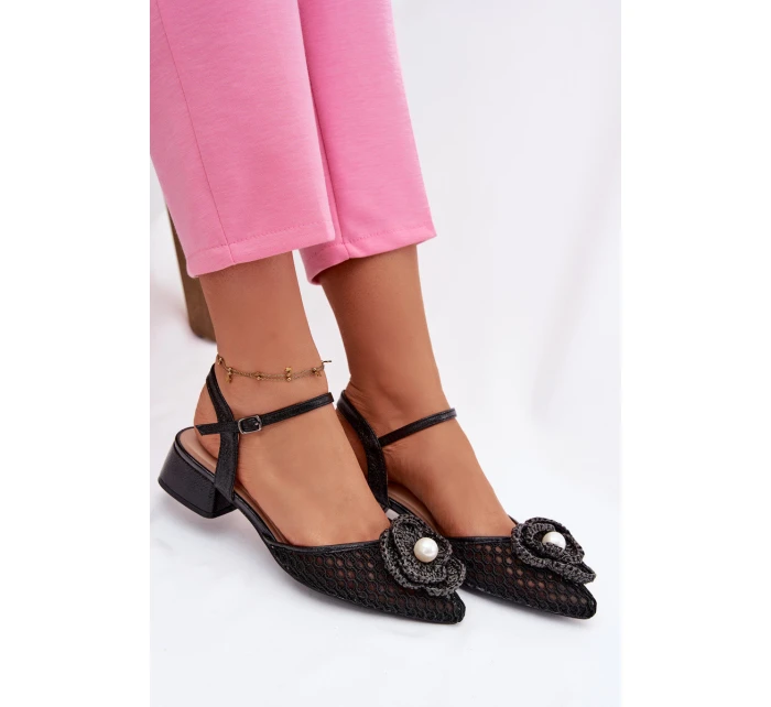 Dámské sandály na klínku s ozdobným detailem Černé Vionessa Dámské sandály na klínku s ozdobným detailem Černé Vionessa