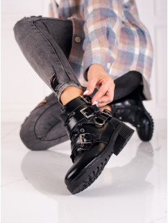 Módní  kotníčkové boty černé dámské na plochém podpatku