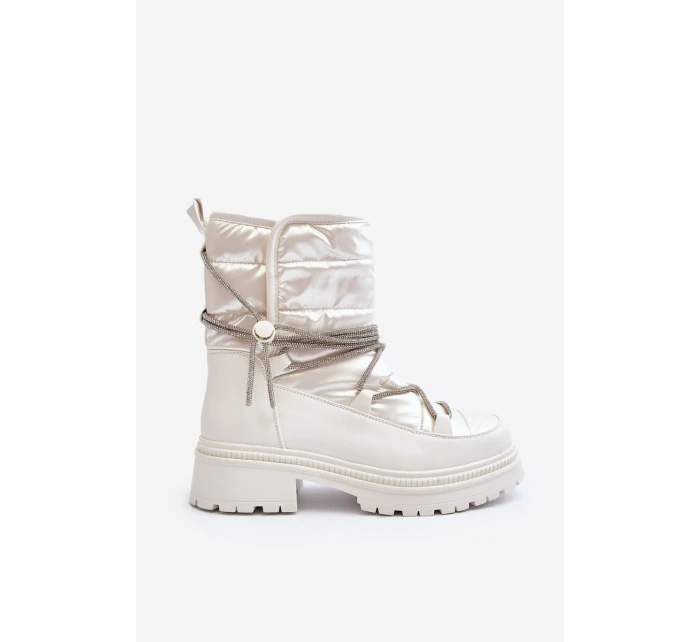 Dámské bílé zimní boty s ozdobným šněrováním Rilana Dámské bílé zimní boty s ozdobným šněrováním Rilana