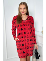 Sametové šaty s ozdobným vzorem červené