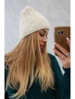 Fleecová čepice Anna model 18750161 ecru - K-Fashion Fleecová čepice Anna model 18750161 ecru - K-Fashion