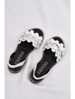 Kožené sandály na plochém podpatku bílé model 21694281 - Zazoo