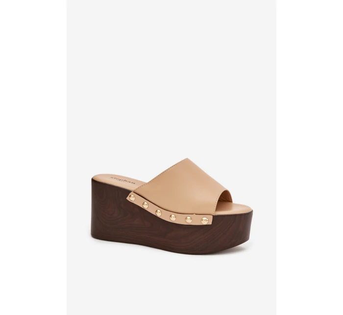 Dámské nazouváky na platformě s béžové model 21918817 - Boto Dámské nazouváky na platformě s béžové model 21918817 - Boto