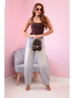 Dámská halenka na ramínka s výstřihem hnědý