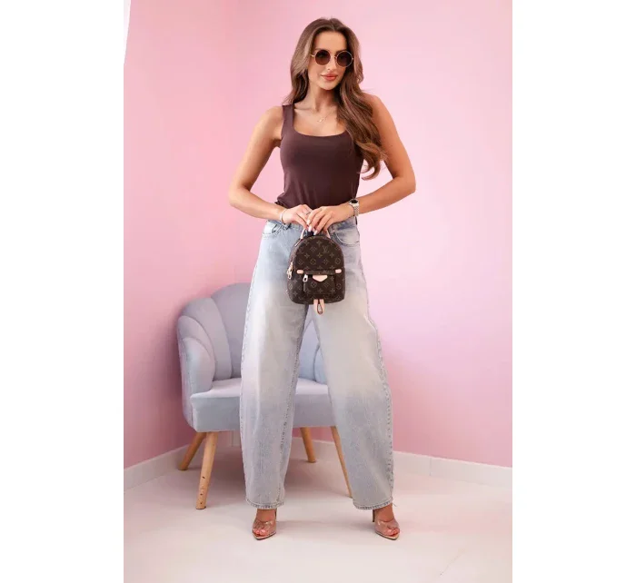 Dámská halenka na ramínka s výstřihem hnědý