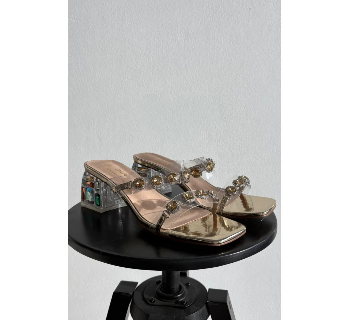 Dámské pantofle s krystaly D&A MR1037-02 Zlaté Dámské pantofle s krystaly D&A MR1037-02 Zlaté