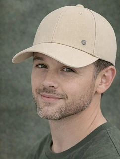 CZAPKA Z DASZKIEM model 22035783 - Noviti