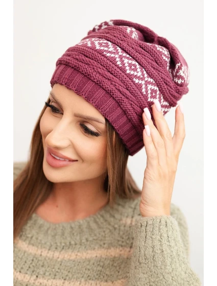 Dámská zimní čepice s vzorem a vlnou K425 tmavě fialová Dámská zimní čepice s vzorem a vlnou K425 tmavě fialová