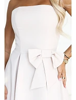 – elegantní midi šaty ve stylu bez ramínek s mašlí – světle béžové model 22393727 - numoco – elegantní midi šaty ve stylu bez ramínek s mašlí – světle béžové model 22393727 - numoco