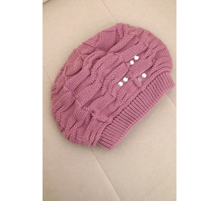 Dámská zimní pletená čepice s ozdobnými krystaly K399 fialová