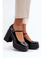 Dámské lakované polobotky na platformě a sloupku Big Star model 21653928 černé - Big Star Shoes