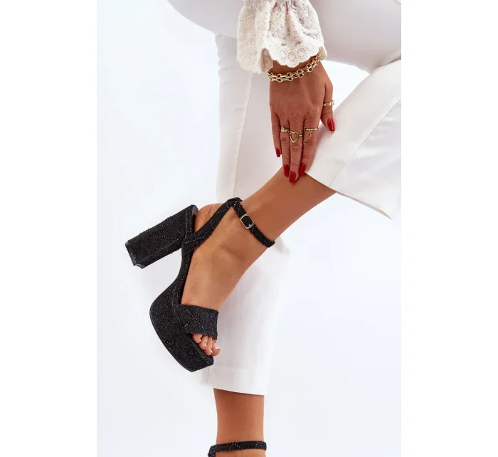 Černé džínové sandály na vysokém podpatku Acrana Černé džínové sandály na vysokém podpatku Acrana