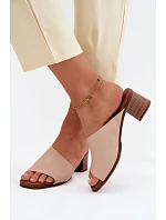 Klapky na podpatku model 227930 Step in style Klapky na podpatku model 227930 Step in style