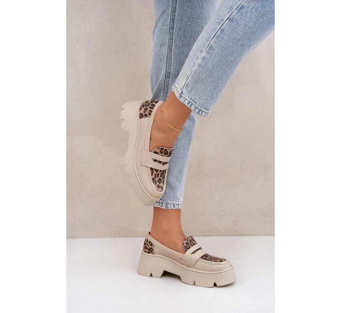 Dámské kožené mokasíny na platformě a plochém podpatku Zazoo – světle béžové s panterkovým vzorem