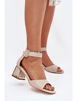 Sandály na podpatku  model 213931 Step in style