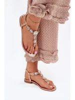 Dámské sandály na plochém podpatku s krystaly růžové zlato model 21699543 - Boto Dámské sandály na plochém podpatku s krystaly růžové zlato model 21699543 - Boto