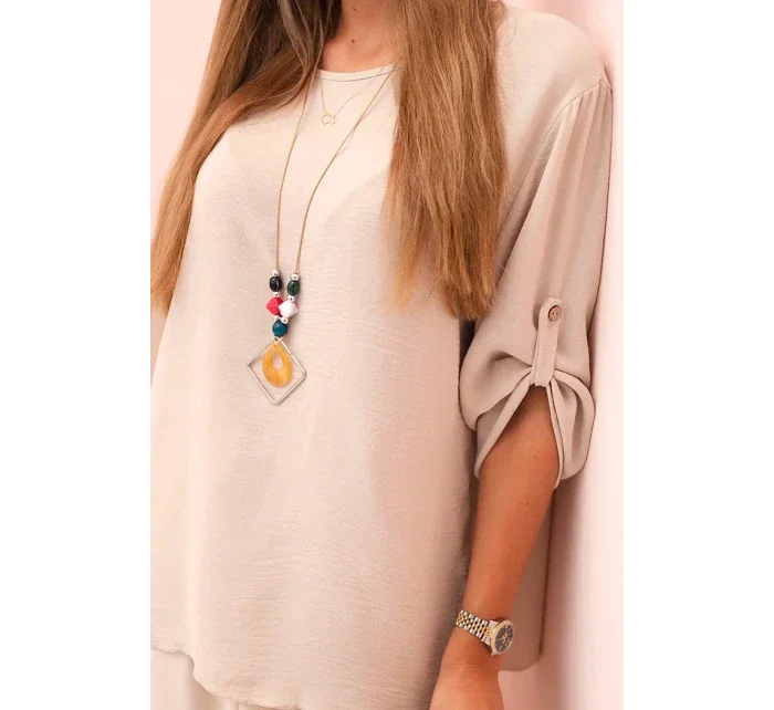 Dámský komplet s halenkou s náhrdelníkem a širokými nohavicemi béžový Dámský komplet s halenkou s náhrdelníkem a širokými nohavicemi béžový