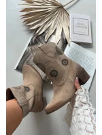 Semišové kožené dámské kotníky s perforací na podpatku Zazoo 3844 Béžové