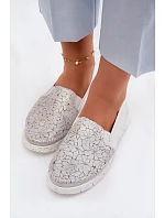 Dámské nazouvací kožené polobotky Maciejka 03512-70 Bílá-Stříbrná