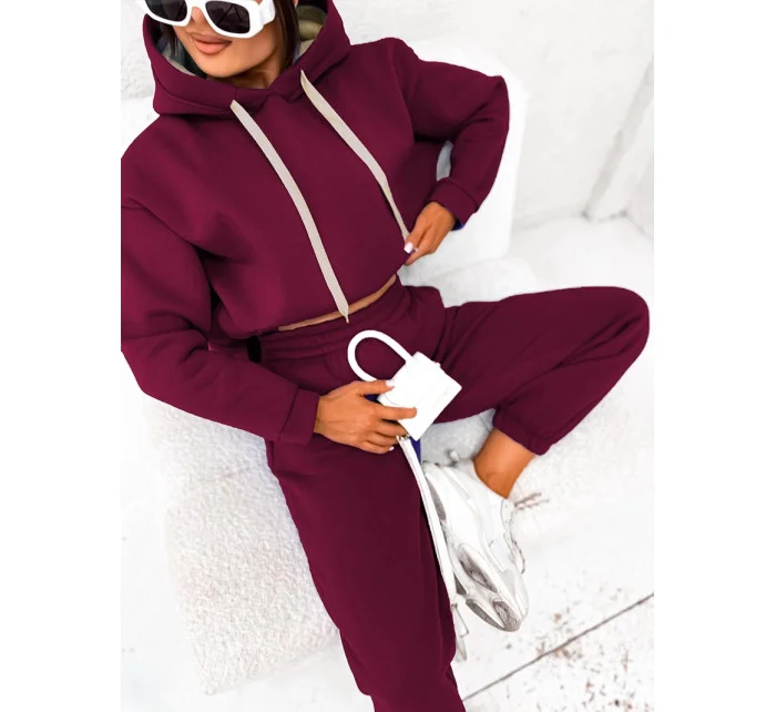 Hrubší bavlněná dámská tepláková souprava ve vínové bordó barvě (82143) Hrubší bavlněná dámská tepláková souprava ve vínové bordó barvě (82143)