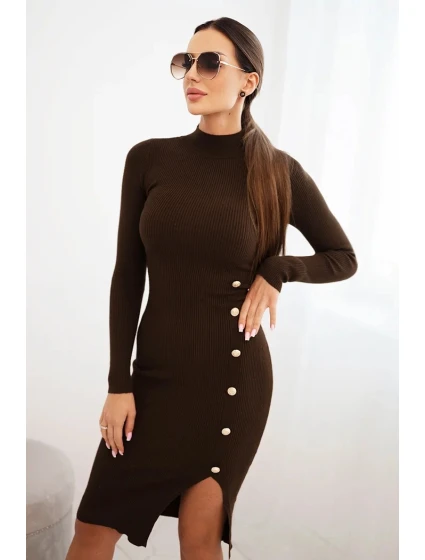 Dámské pruhované šaty s rolákem a ozdobnými knoflíky hnědá