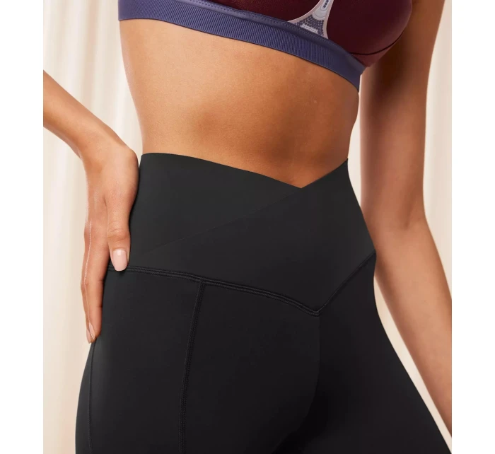 Cardio RTW High-Rise Leggings - BLACK - TRIUMPH BLACK - TRIUMPH Cardio RTW High-Rise Leggings - BLACK - TRIUMPH BLACK - TRIUMPH