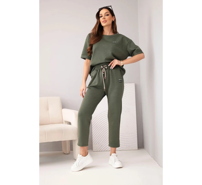 Dámská souprava viskózová máslová s krátkým rukávem a kalhotami s ohrnutým nohavicí khaki