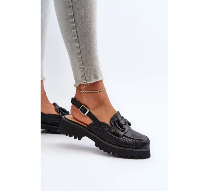 Dámské sandály na plochém podpatku s ozdobou Černá D&A Dámské sandály na plochém podpatku s ozdobou Černá D&A