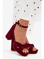 Dámské sandály na podpatku z imitace semiše bordové model 22107184 - Boto