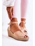 Pohodlné dámské sandály na klínu Světle růžová Dellia Pohodlné dámské sandály na klínu Světle růžová Dellia