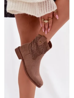 Dámské kotníkové boty na nízkém podpatku s krajkovým vzorem model 22007421 Hnědé - S.Barski