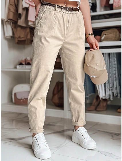 Dámské kalhoty chinos s páskem béžové model 22034929 - FashionStreet Dámské kalhoty chinos s páskem béžové model 22034929 - FashionStreet