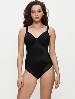 TRUE SHAPE SENSATION – hedvábně tvarující body s kosticemi Triumph