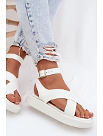 Sandály z eko kůže na platformě Bílé model 22102991 - Boto Sandály z eko kůže na platformě Bílé model 22102991 - Boto