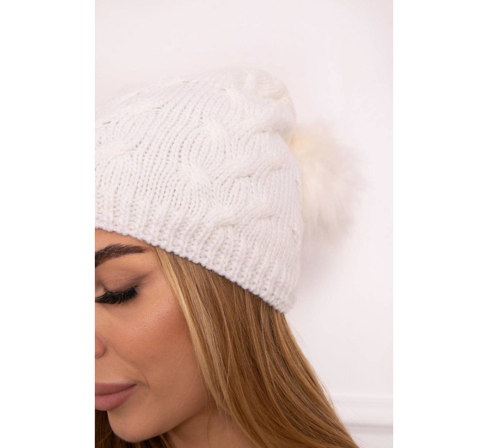 Fleecová čepice  bílá model 18750367 - K-Fashion
