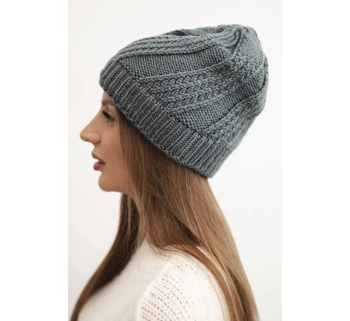 Dámská zimní čepice z vlny model 21750360 grafitová - K-Fashion Dámská zimní čepice z vlny model 21750360 grafitová - K-Fashion