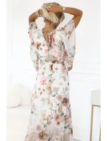 model 21178448 Vzdušné maxi šaty s obálkovým výstřihem a květinovým vzorem Béžové růže - numoco basic