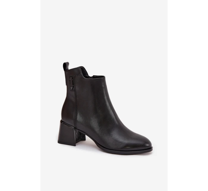 Dámské kožené kotníkové boty na podpatku vyhřívané černé model 21711915 - Boto