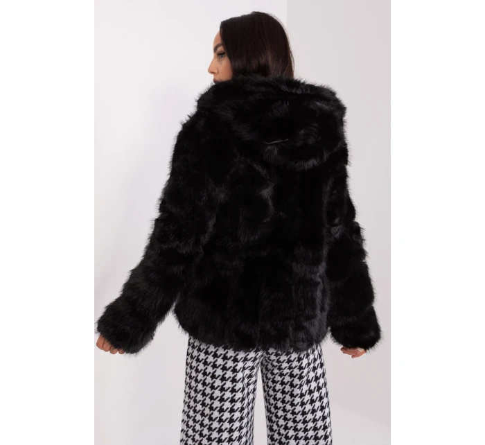 Bunda model 186727 AT Bunda model 186727 AT