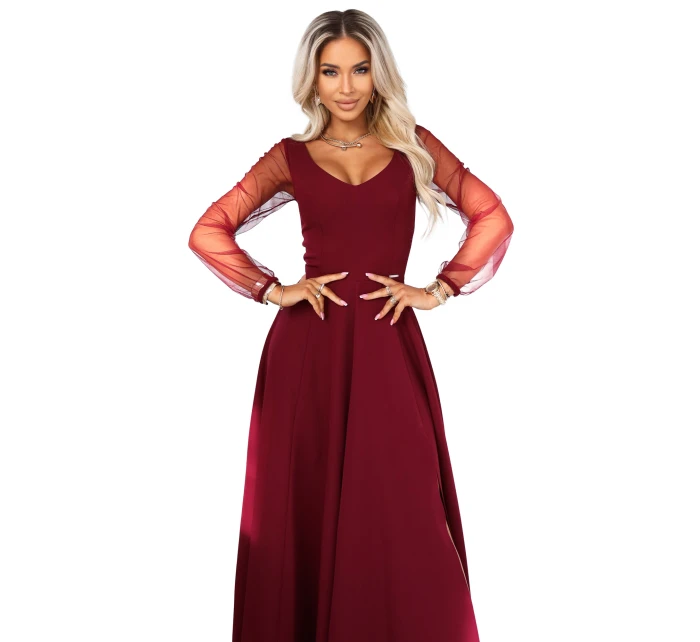 LORETTA dlouhé šaty s rukávy a výstřihem vínové model 21791769 - numoco LORETTA dlouhé šaty s rukávy a výstřihem vínové model 21791769 - numoco