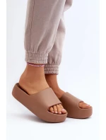 Dámské pantofle se silnou podrážkou, hnědé Oreithano