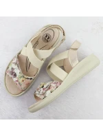 W pohodlné sandály model 21250559 - JEZZI W pohodlné sandály model 21250559 - JEZZI