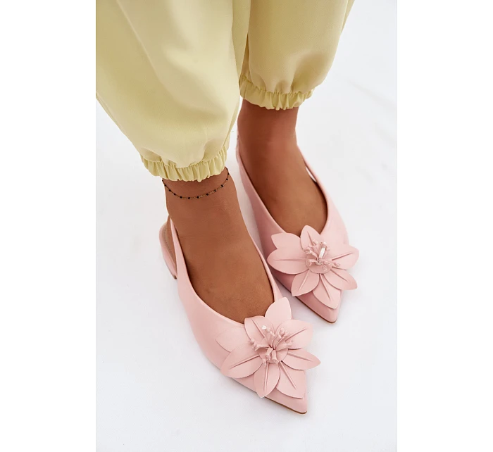 Dámské sandály na nízkém podpatku s dekorativním květem Růžové Telivette