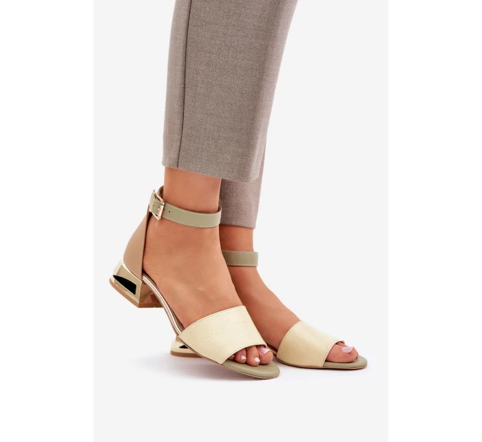 Kožené sandály na podpatku béžové model 21682642 - Laura Messi